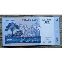 Werty71 Мадагаскар 100 ариари 2004 UNC банкнота