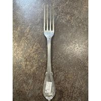 Серебряная вилка