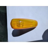 Повторитель поворотов ВАЗ 1118 Калина жёлтый