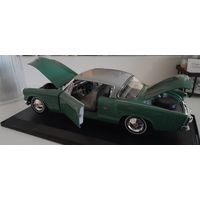 Модель 1:18 Maisto 953 Studebaker Starliner