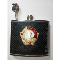 Интересная фляжка