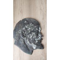 Барельеф Ленин В И