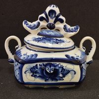 Банка для сыпучих предметов (шкатулка) , фарфор. Гжель