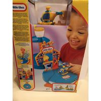 Набор для игры "Аэропорт" +Шхуна  с корабликом(для ванной) Литл Тайкс( MGA Entertainment),одним лотом 2 единицы