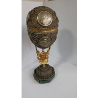 Лоты с рубля, копия яйца Фаберже, Санкт Петербург 1998 год