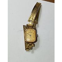 Часы  механические Вымпел.
