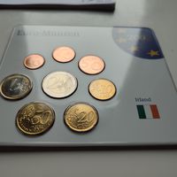 Набор  евро монет Ирландии 2002 года.