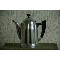 Кофейник  ( чайник ) СССР, Колчугино    целый