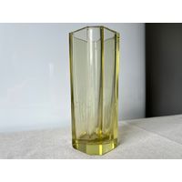 Ваза цветное стекло граненая 16см ЛЗХС агитация