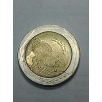 Колумбия 500 песо 2015 года .