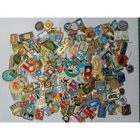 Значки СССР Одним лотом 200 шт. С рубля