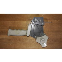 Диспенсер для скотча