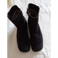 Сапоги женские 37размер на меху