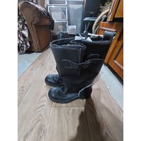 Сапоги Труд м.760 У, кожаные утепленные 40С размер, с регулируемым голенищем из кирзы.