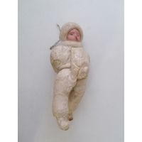 Елочная игрушка СССР Парашютист, вата