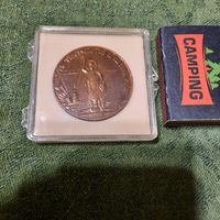 Памятная медаль В память тысячелетия крещения Руси 988 - 1988. СССР (медь; диаметр 69,9; вес 237)