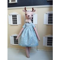 Олененок Элли весенняя девочка ручной работы из текстиля высота 43см, ручки подвижны