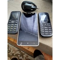 Распродажа - Мобильные телефоны(давно не использовались)+зарядка (ПЕНСИОНЕРЫ...)