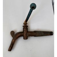 Старинный кран для бочки Латунь/бронза