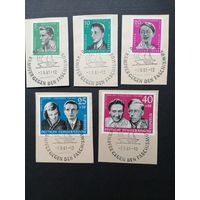 ГДР 1961 Полная серия марок на вырезках "Строительство национального мемориала в Бухенвальде. Герои антифашисты" (спецгашение) Mi.849-853 каталог 12.00 евро