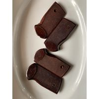 2 оригинальных комплекта накладок от утилизированных в конце 80-х списанных "Стечкин". Цена за 1.