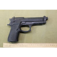 Тренировочный пистолет Беретта, (резина). Распродажа коллекции вещей. С РУБЛЯ! АУКЦИОН!