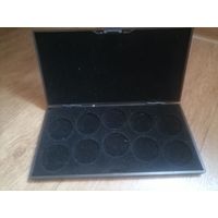 Футляр для хранения монет Серебряные монеты, 10 ячеек (диаметр 4,5 см). Размер 26,7 на 14 см