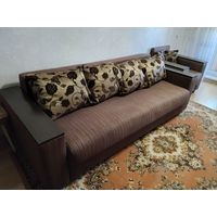 Срочно продам недорого диван и кресло
