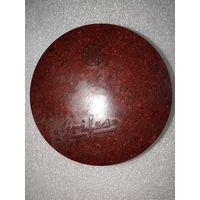 Старая советско-литовская карболитовая коробка банка от обувного крема