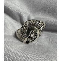Кольцо серебряное 925 пробы. 10
