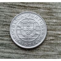 Werty71 Мозамбик 20 эскудо 1971
