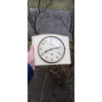 РЕДКИЕ ЧАСЫ JUNGHAUS ГЕРМАНИЯ НАСТЕННЫЕ СОСТОЯНИЕ  !!!  НА ХОДУ . Распродажа Коллекции !!! .Экспресс  Аукцион НЕ с РУБЛЯ    .Много лотов в продаже .