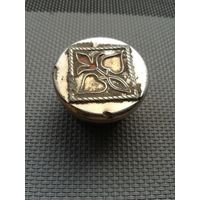 Коробочка Блеск для губ с рубля!