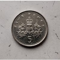 5 пенсов 2000 года Великобритания. Королева Елизавета 2. Очень красивая монета!