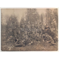 Групповое фото с бойцами РККА. ВОВ. Каски СШ-36.