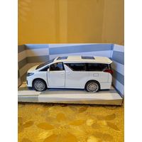 Toyota Alphard. 1:43