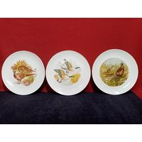 С рубля без мц. 3 настенных тарелки "Птицы", диам по 20см.