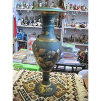 Ваза латунная 36,5 см.