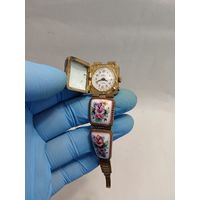 Часы Чайка Эмаль