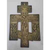 Большой Крест-Распятие с предстоящими. Резное литьё, конец 19 века