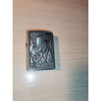Бензиновая зажигалка "STAR-II", не рабочая, надо заправить и вставить кремень.