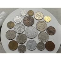 Лот иностранных монет. Пятаки. С 1 рубля!