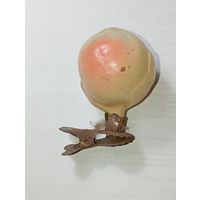Игрушка на ёлку , Абрикос , винтаж , стекло , СССР . С 50 копеек