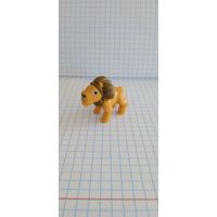 Коллекционная игрушка из Киндер сюрприза. 2024г. VT 079 лев.  15