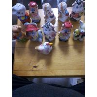 Солонки и перечницы.