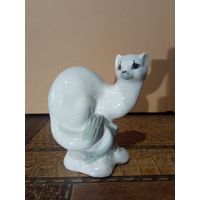 Статуэтка Хорек