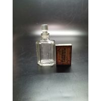 Флакон от парфюм СССР.