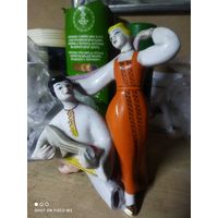 Плясуны,фарфор,в реставрацию