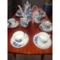 Кофейный фарфоровый сервиз