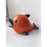 Рыбка фарфоровая.